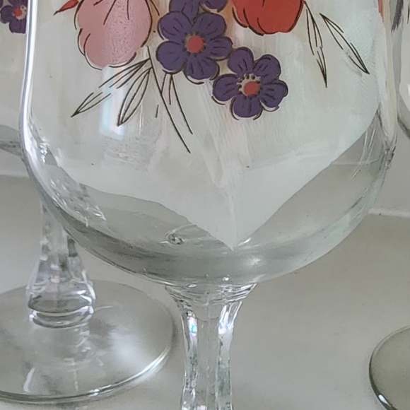 Vintage Pfaltzgraff Pink Lavender Floral Wine Glasses‎ Goblets Set Of Four - Picture 3 of 6
